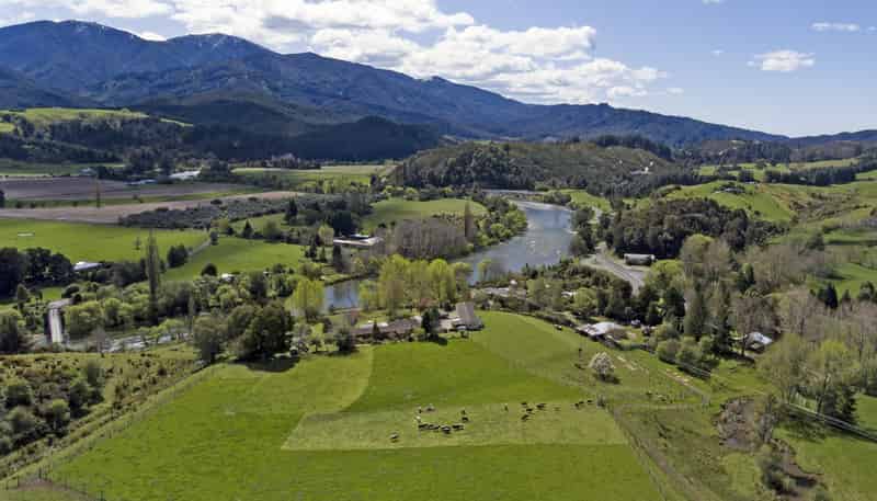 1311 Motueka Valley Highway, Ngatimoti