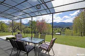 1311 Motueka Valley Highway, Ngatimoti
