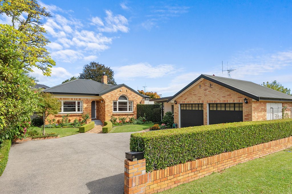 Property value 31 Casey Avenue, Fairfield realestate.co.nz