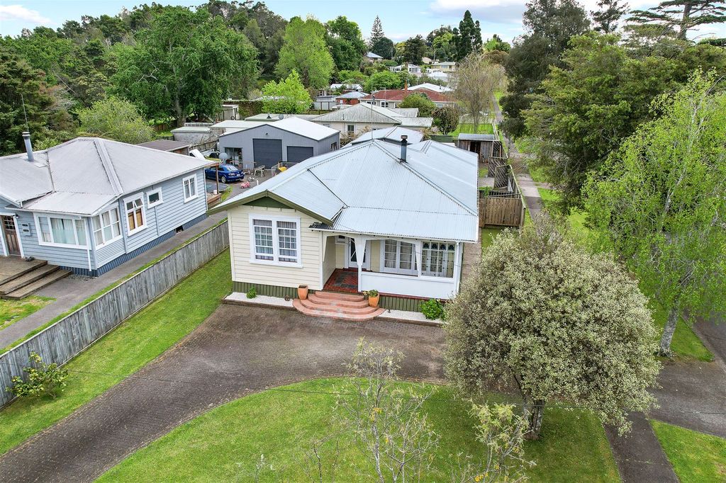 Property value 20 Miller Avenue, Paeroa realestate.co.nz