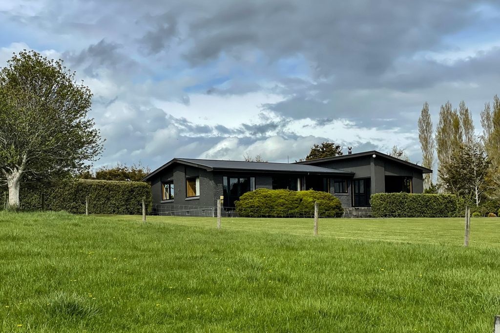 Property value 57 Rutland Street, Tuatapere realestate.co.nz