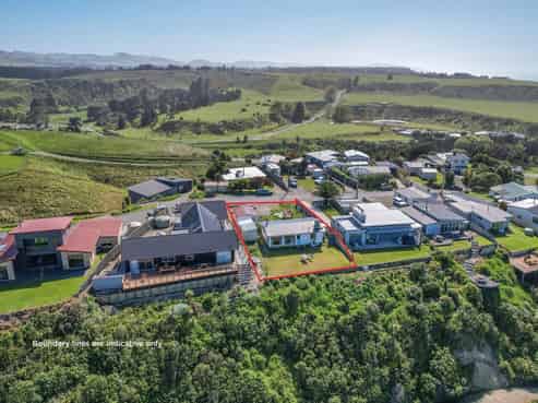 11 Hall Street, Motunau