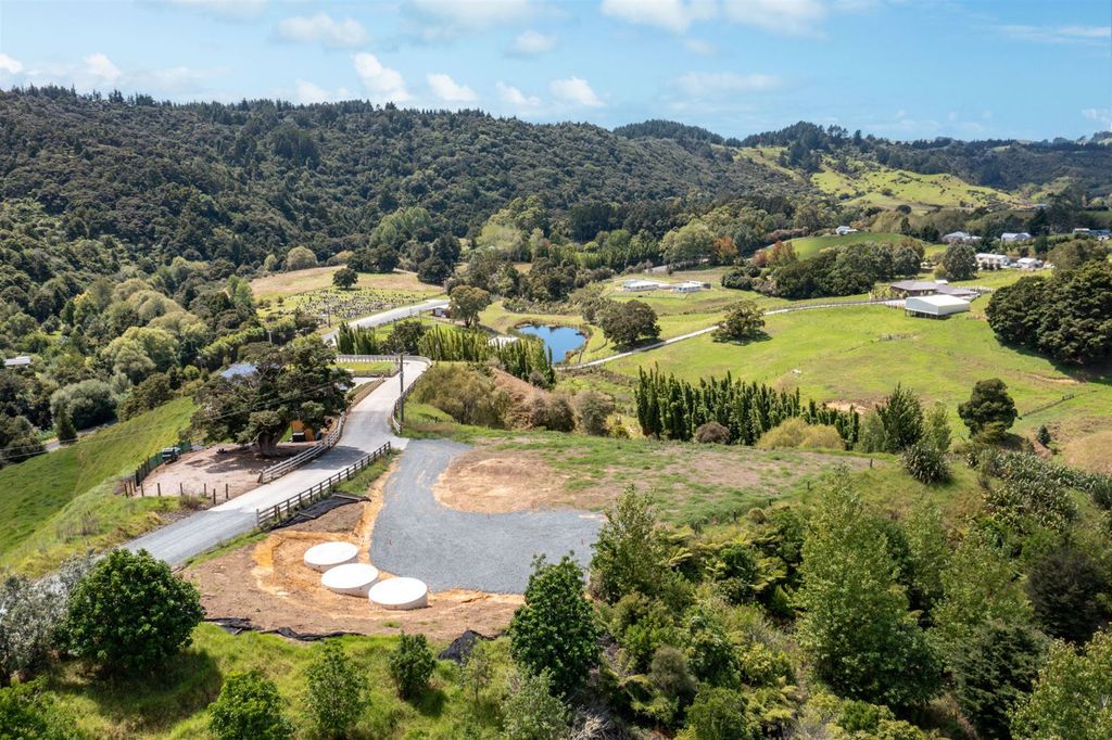 Property value 163B Ahuroa Road, Puhoi realestate.co.nz