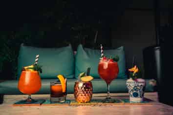Cocktail & Tapas Bar – Hamilton’s Best!