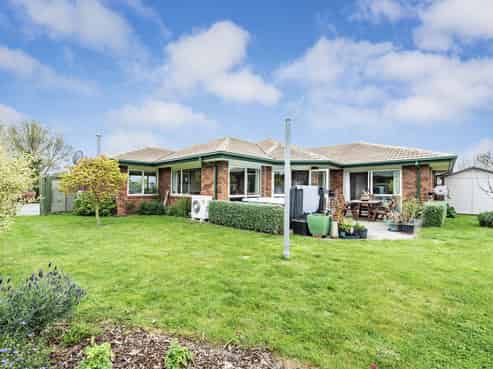 79 North Terrace, Darfield