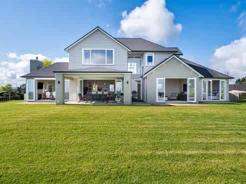 7 Ridgeline Way, Brookby