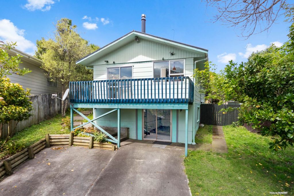 Property value 42 Brunner Road, Glen Eden realestate.co.nz