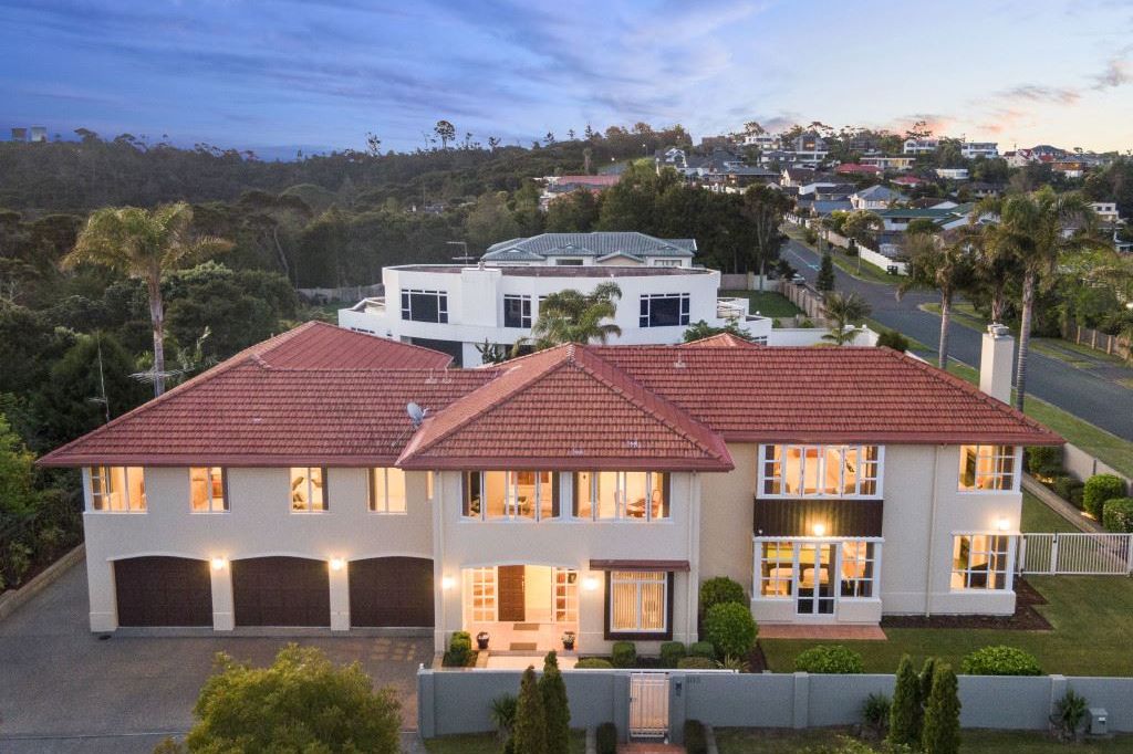 Property value 105 Road, Chatswood realestate.co.nz