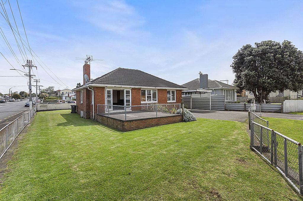 Property value 171 Rockfield Road, Penrose realestate.co.nz