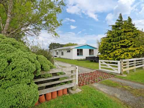 69 Longbush South Road, Roslyn Bush
