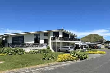 5 Bill Nolan Place, Mahia