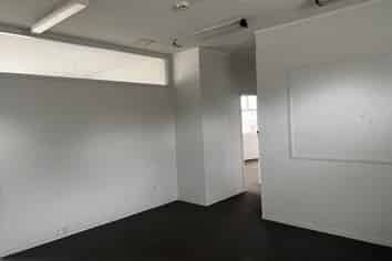 TOWN CENTRE FIRST FLOOR OFFICE - OTARA
