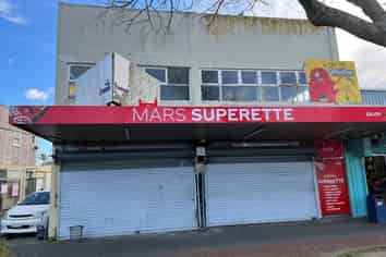 TOWN CENTRE FIRST FLOOR OFFICE - OTARA
