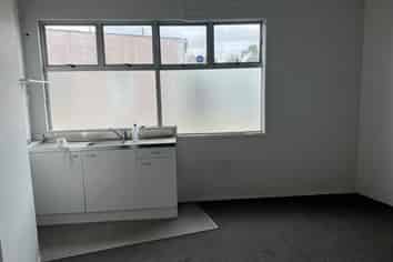 TOWN CENTRE FIRST FLOOR OFFICE - OTARA
