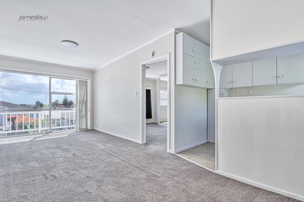 Property value 2/33 Kingsview Road, Mount Eden realestate.co.nz