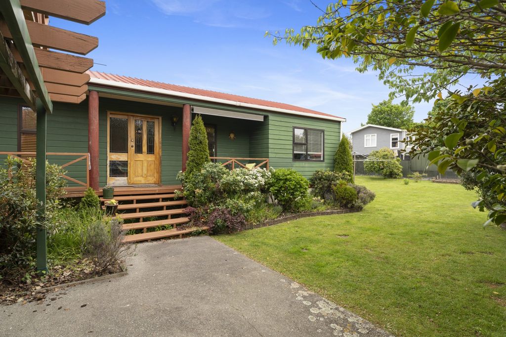 Property value 39 Glen Road, Raumati South realestate.co.nz