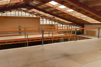 Workshop + Offices - 530m2 - Long & Short Term