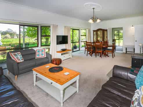 Jacaranda Lodge, 3195 Tiki Road, Coromandel