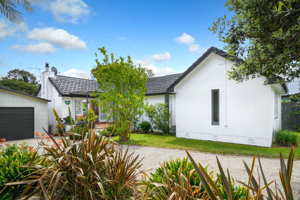 Property value 55 Waimarie Road, Whenuapai realestate.co.nz