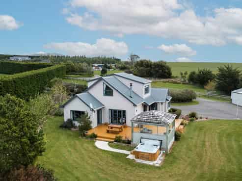 54 Oram Drive, Turitea