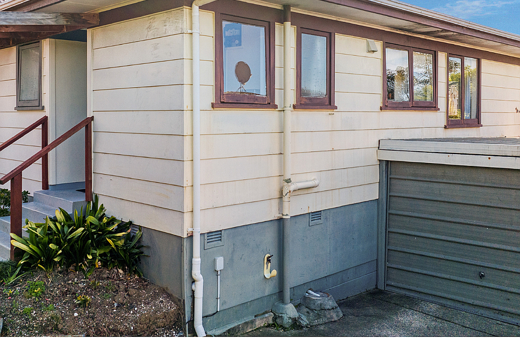 Property value 2/7 Tuscan Place, Half Moon Bay realestate.co.nz