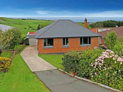 294 Highcliff Road, Highcliff