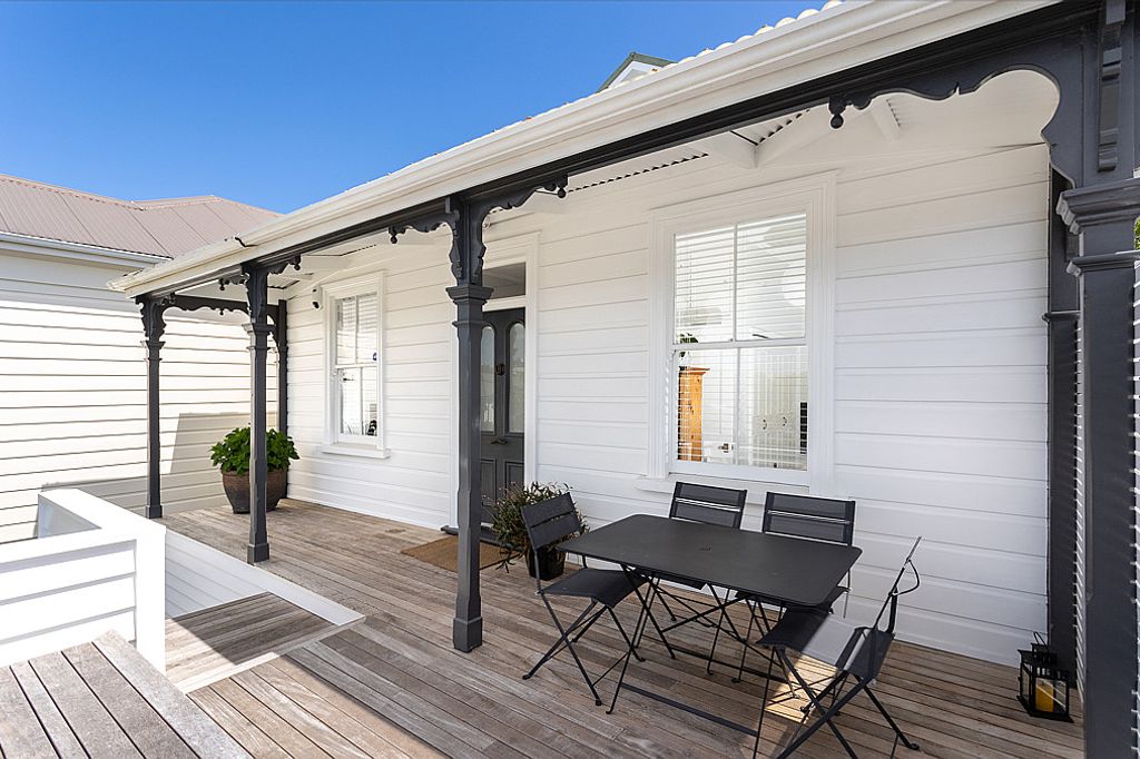 Property value 16 Collingwood Street, Freemans Bay realestate.co.nz