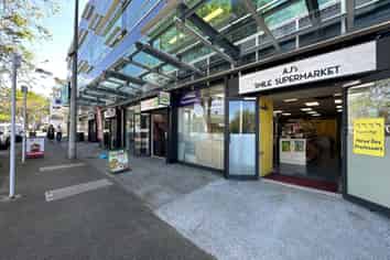 Millennium Precinct Retail on Great South Road