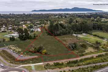 Golden Triangle within a Strategic Kapiti Location