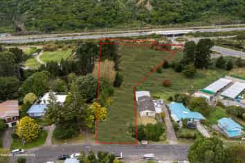 Golden Triangle within a Strategic Kapiti Location