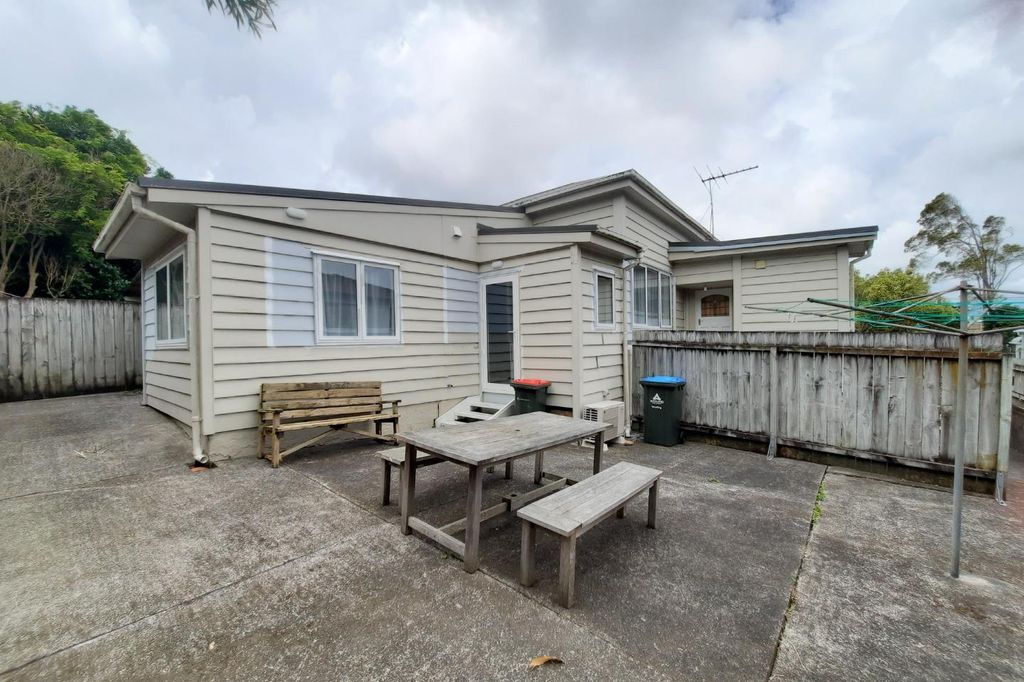 Property value 2/5A Rosebank Road, Avondale realestate.co.nz