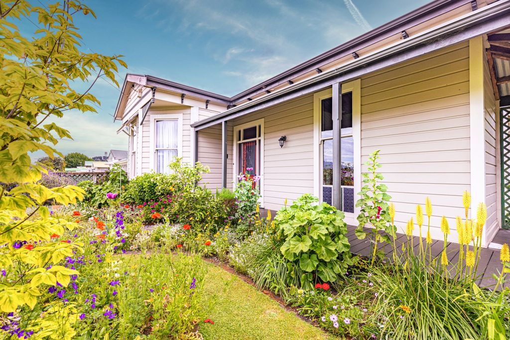 Property value 42 Young Street, Whanganui East realestate.co.nz