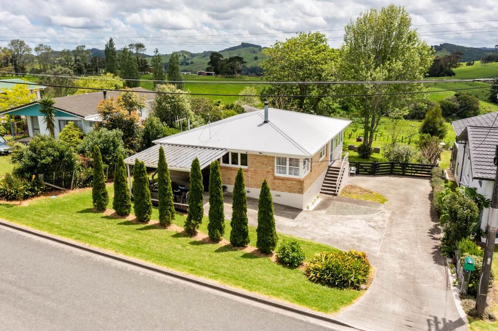 Sold 58 Road, Maungaturoto realestate.co.nz