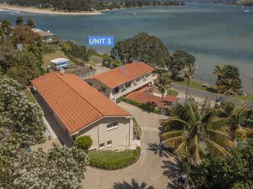 3/10 The Esplanade, Tairua
