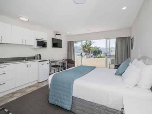 3/10 The Esplanade, Tairua