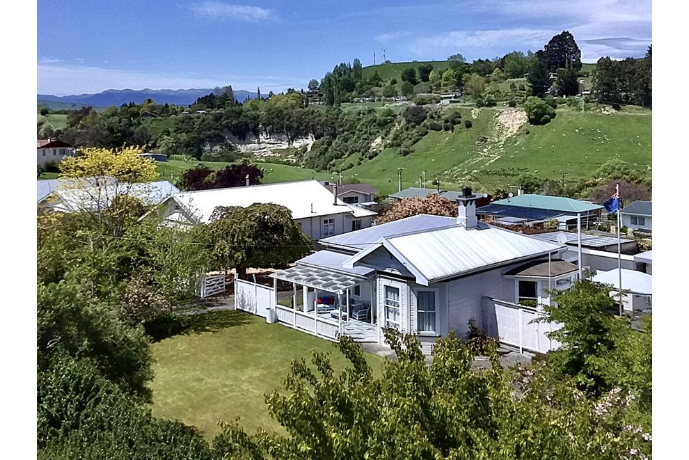 21 Kaka Road, Taihape, Rangitikei For Sale realestate.co.nz