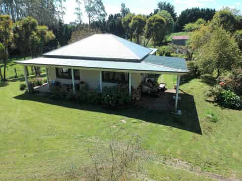 130 Maudes Road, Deborah