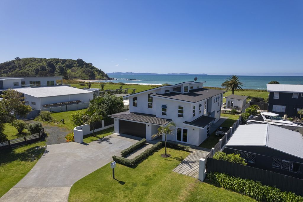Property value 21 Adamson Road, Taipa realestate.co.nz