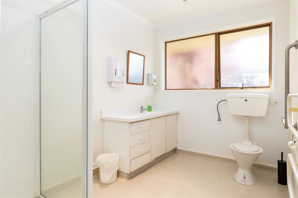 Attention Investors - Unique Opportunity! 5