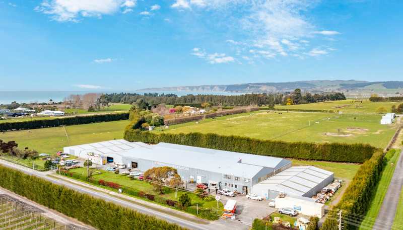 63 East Road, Haumoana