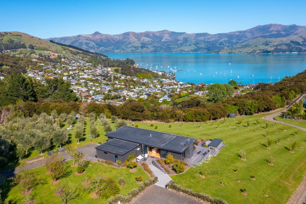 Property value 750 Rue Pompallier, Akaroa realestate.co.nz