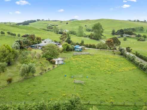 34 Naumai Road, Tauhoa