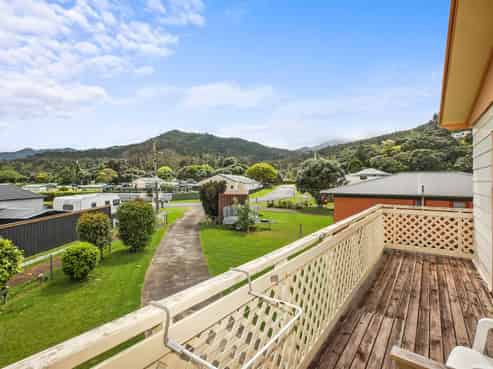 17 West Crescent, Te Puru