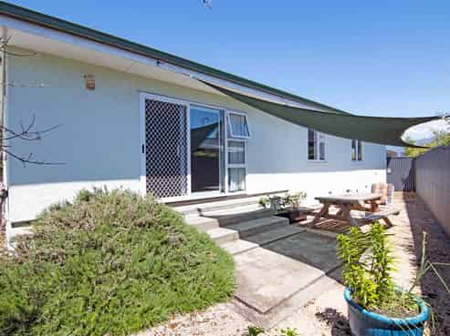 380 Abel Tasman Drive, Motupipi