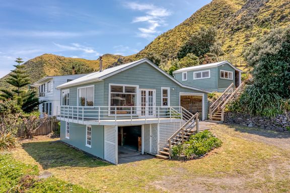 Property value - 5 Ben Avon Grove, Cape Palliser - realestate.co.nz