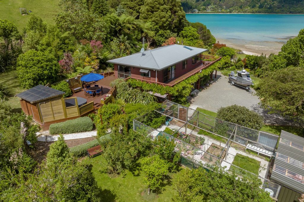 Property value 5732 Kenepuru Road, Kenepuru Sound realestate.co.nz