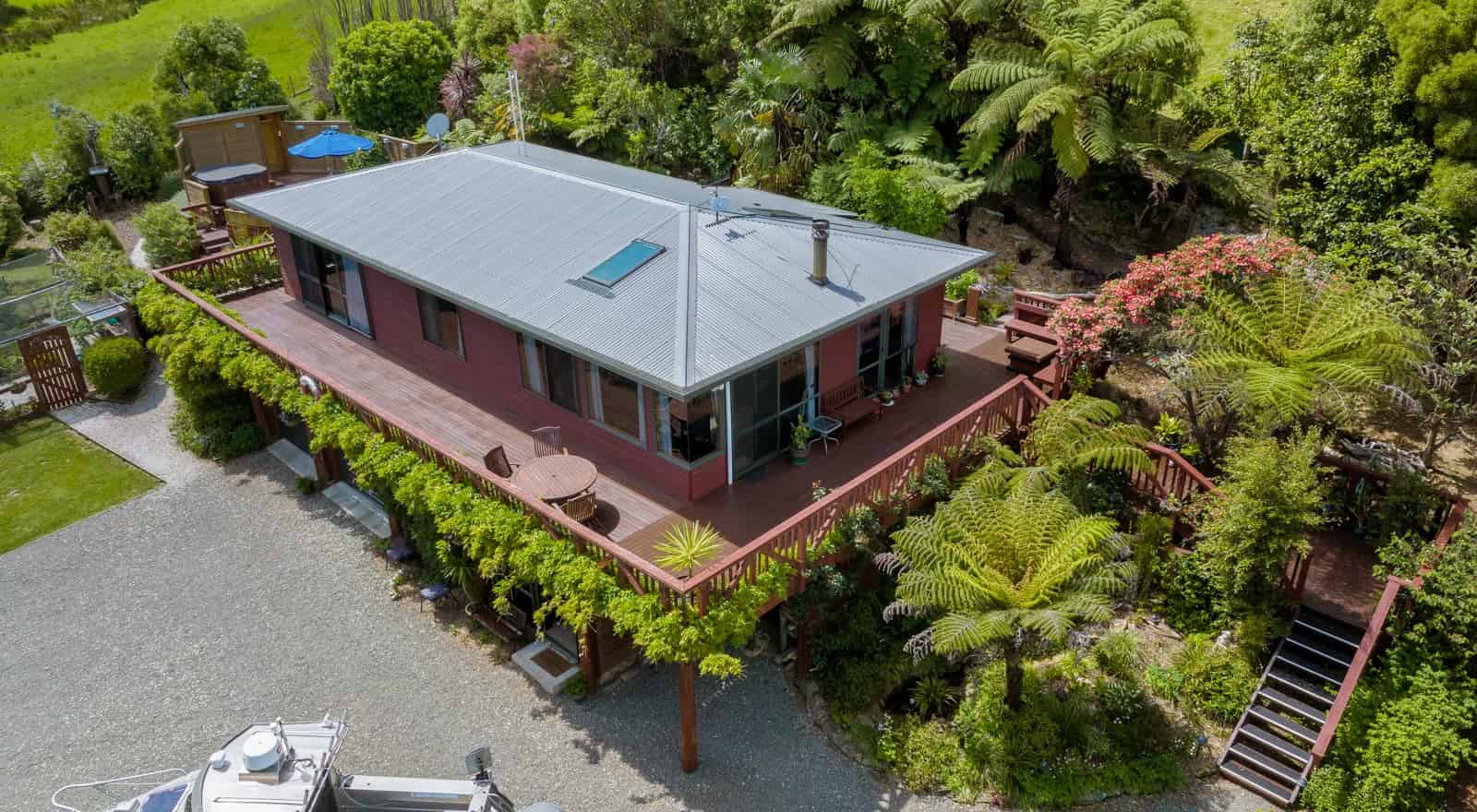 5732 Kenepuru Road, Waitaria Bay, Marlborough For Sale realestate.co.nz