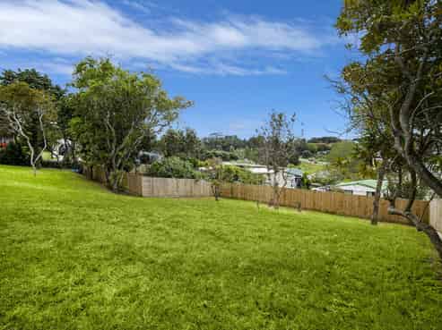 8A Cedar Terrace, Stanmore Bay
