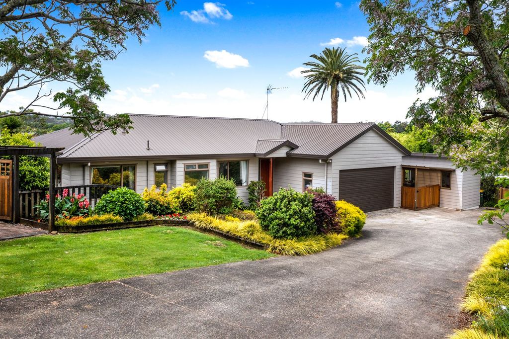 Property value 14 Amber Place, Waimauku realestate.co.nz