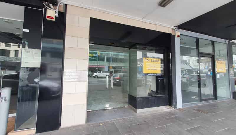 208 Broadway, Newmarket